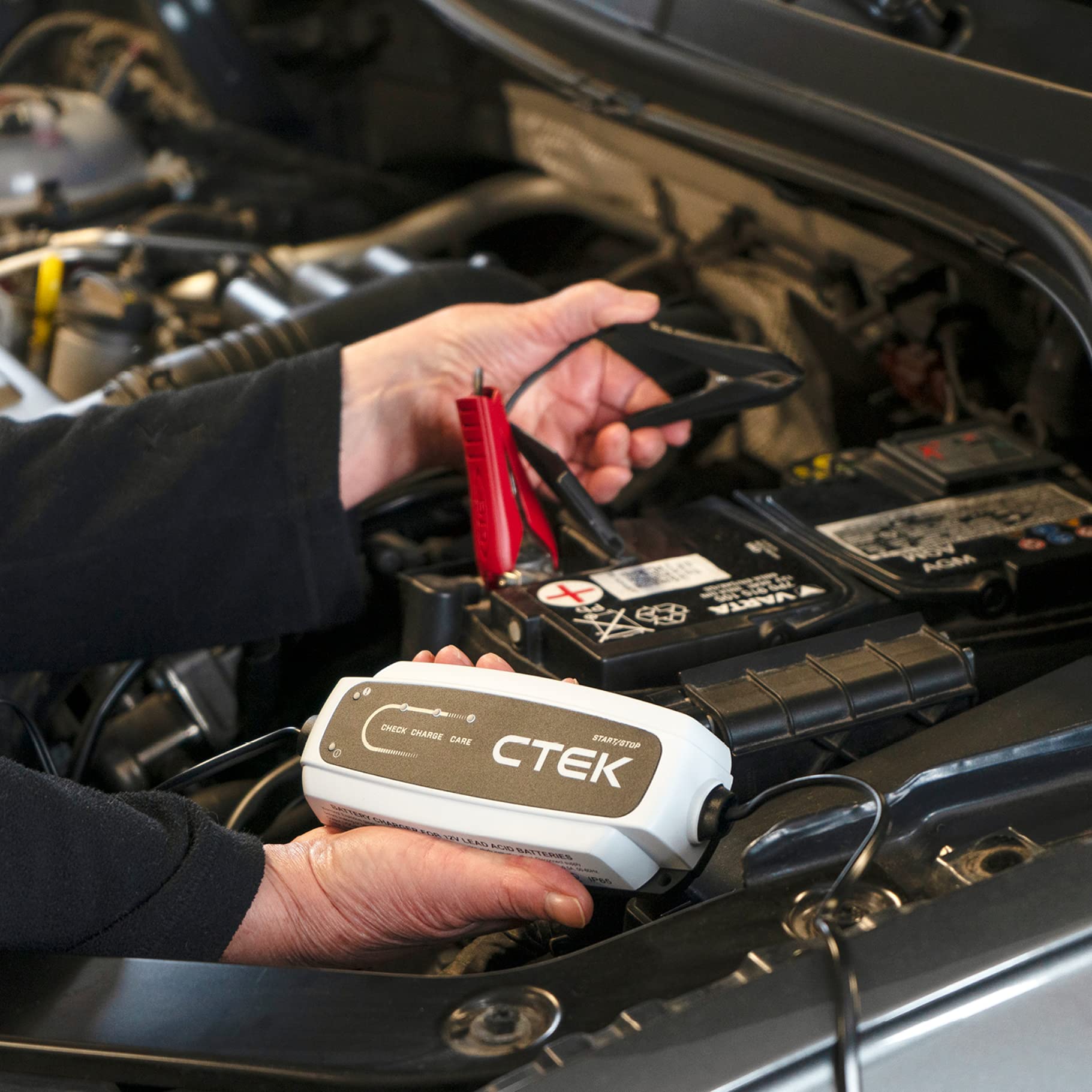 CTEK CT5 Start/Stop, Cargador Batería 12V 5A, Cargador De Batería De Coche, Mantenedor De Batería, Cargador Inteligente Baterias, Desulfatador De Batería con Mantenimiento De Flotación/Pulso