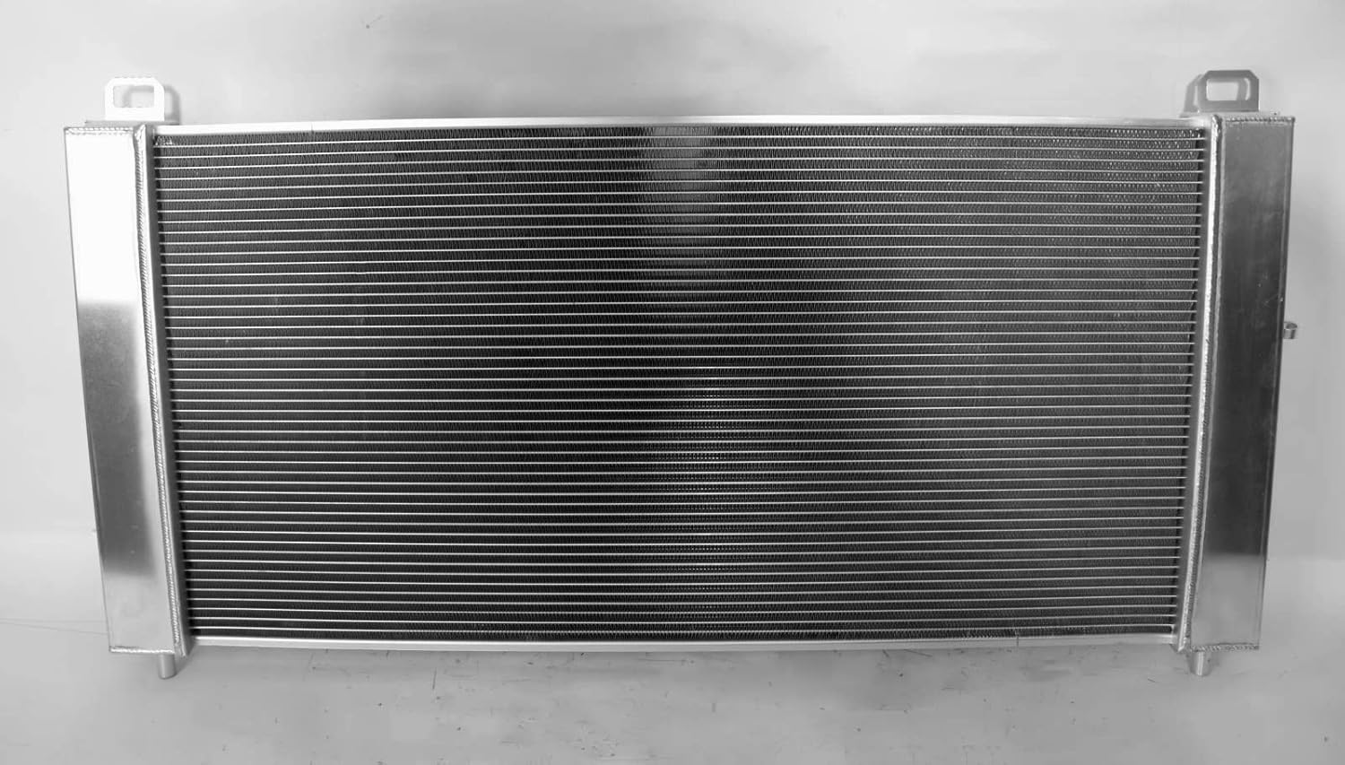 3Rows Aluminum Radiator for 2003-2007 Chevrolet Silverado 2500/3500 HD Classic 8.1L V8 DPI 2947