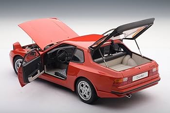 レア！オートアート 1/18 ポルシェ944ターボ Amazon | AUTOart 1/18 ポルシェ 944 ターボ '85 (シルバー