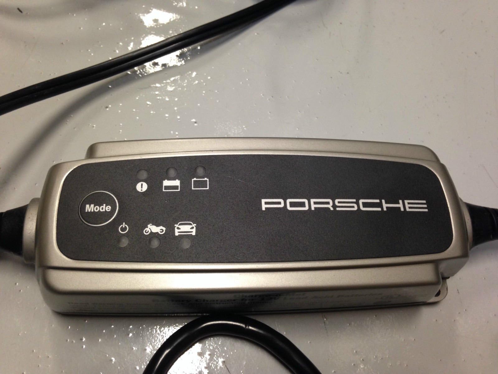 Porsche Dual Mode Battery Maintainer / Charger
