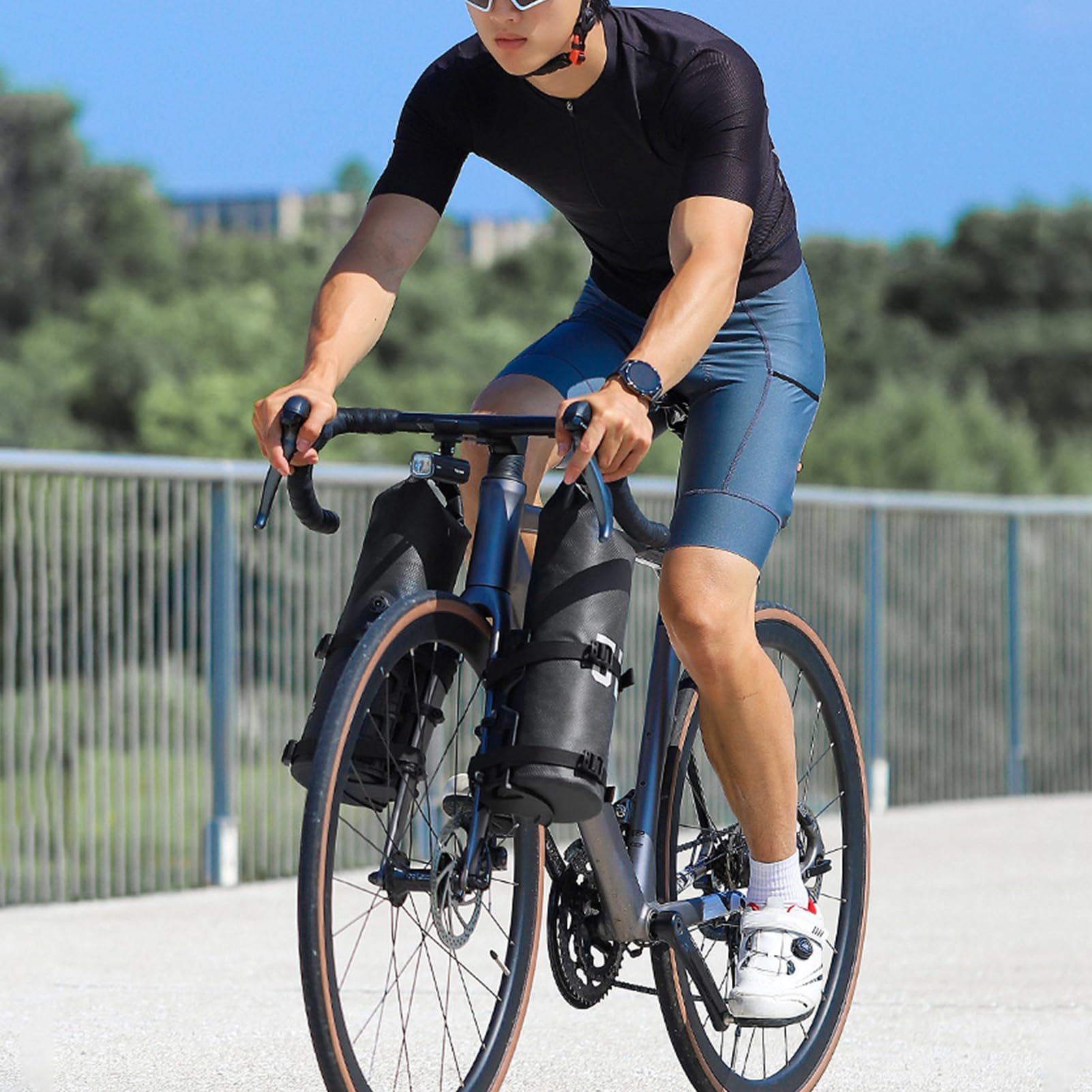 Torba rowerowa na widelec Odporny na deszcz 5 litrów na rower szosowy i górski ze solidną podstawą Łatwa instalacja na rowerach górskich Rowery szutrowe Rowery szosowe i hulajnogi (Grid 5L)