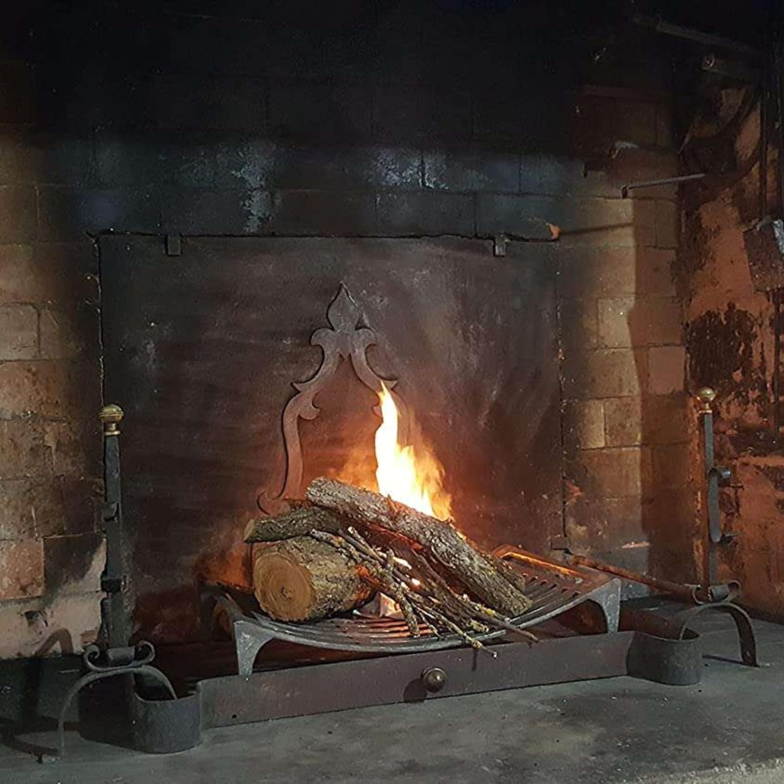 Lunaway - Soporte de leña de hierro fundido para chimenea (64 x 45 x 15 cm)