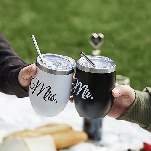 Miniatura 8 de AW BRIDAL Regalos de Compromiso para Parejas Recién Casadas 2025, Canasta de Regalo de Vino para Sr. y Sra. para Boda y Despedida de Soltera, Bolsa