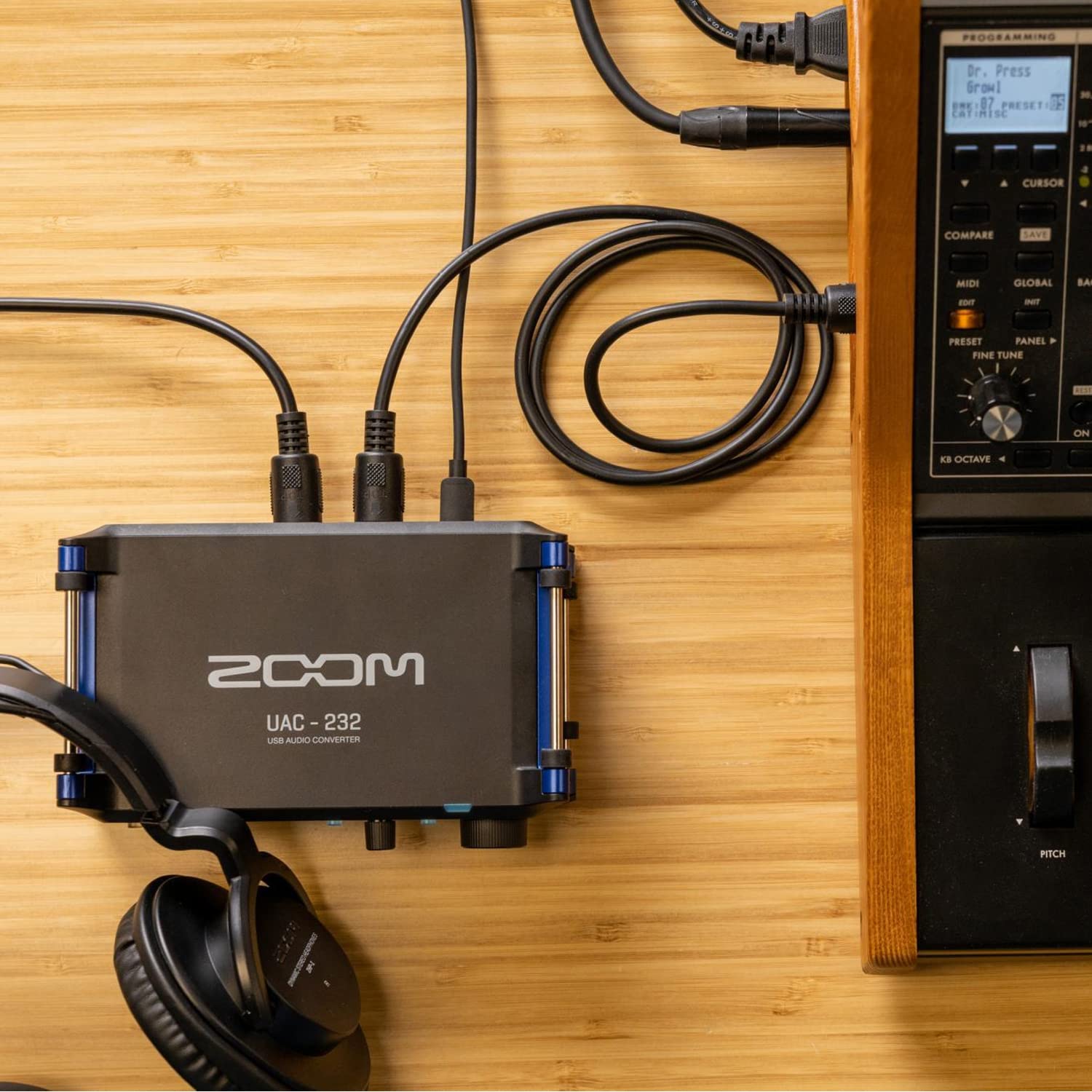 Zoom UAC-232 USB Audio Interface Converter scheda audio + cuffie Keepdrum