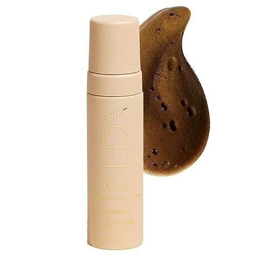 Nuda Bronzefoam - Mousse autobronceador ligero, de secado rápido y sin rayas, enriquecido con aceite de coco, extractos de pepino y mango, fórmula