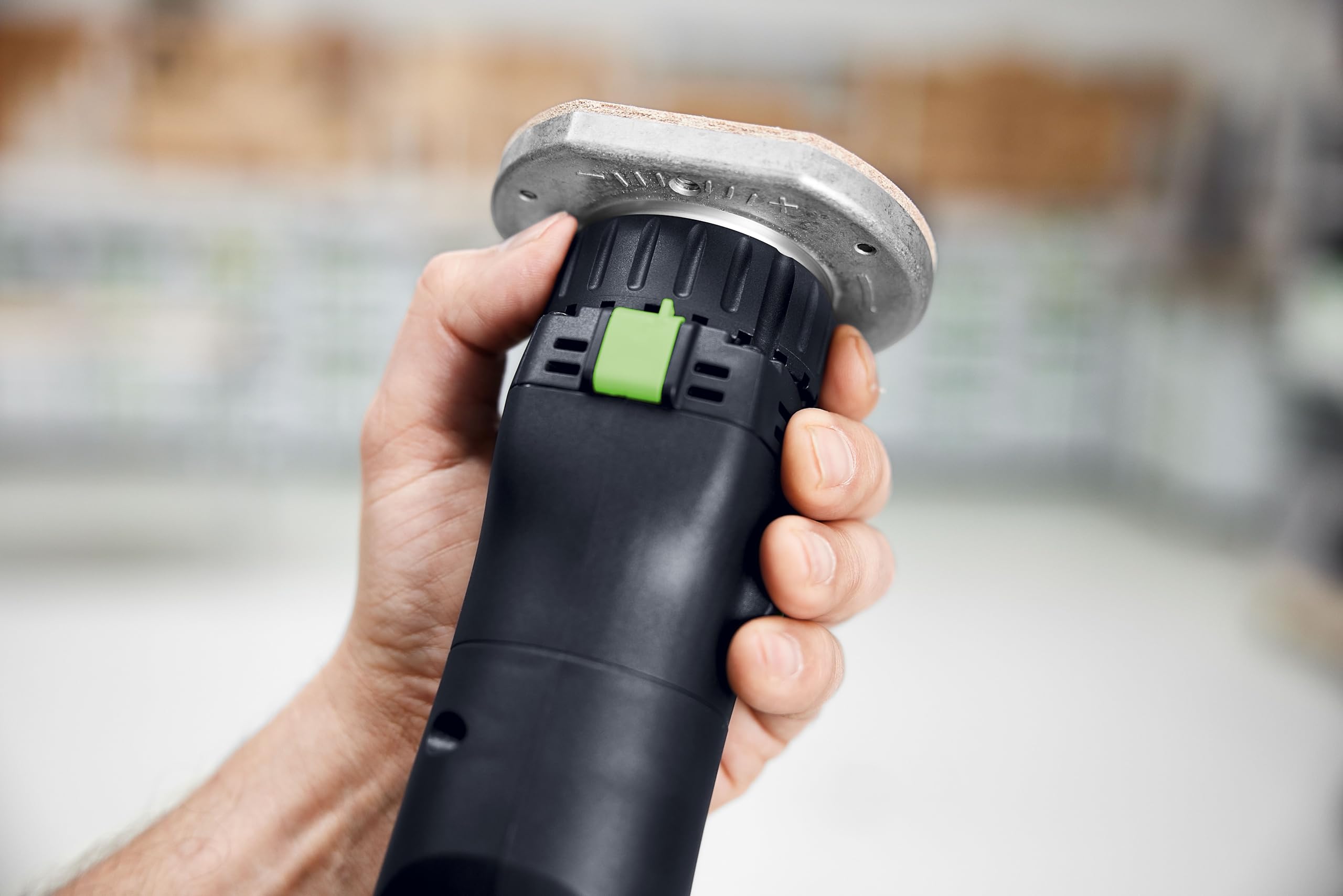 Festool Fresadora de Cantos OFK 500 Q-Plus R3, 450 W | Ajuste de profundidad 1/10 mm - Suela de tejido duro - Parada de husillo - Peso 1,4 kg