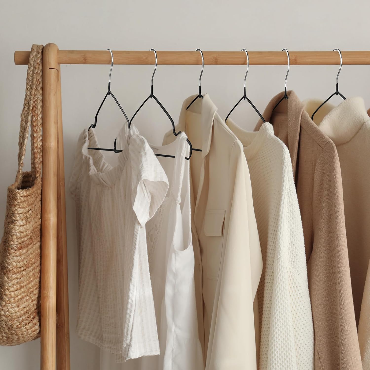 Wesiti 100 Pcs Metal Wire Non Slip Hangers for Clothes Space Saving Hanger Strong 15.7 in Triangle Clothes Coat Suit Bridal Boutique Dress for Closet Dorm Rack(Black)