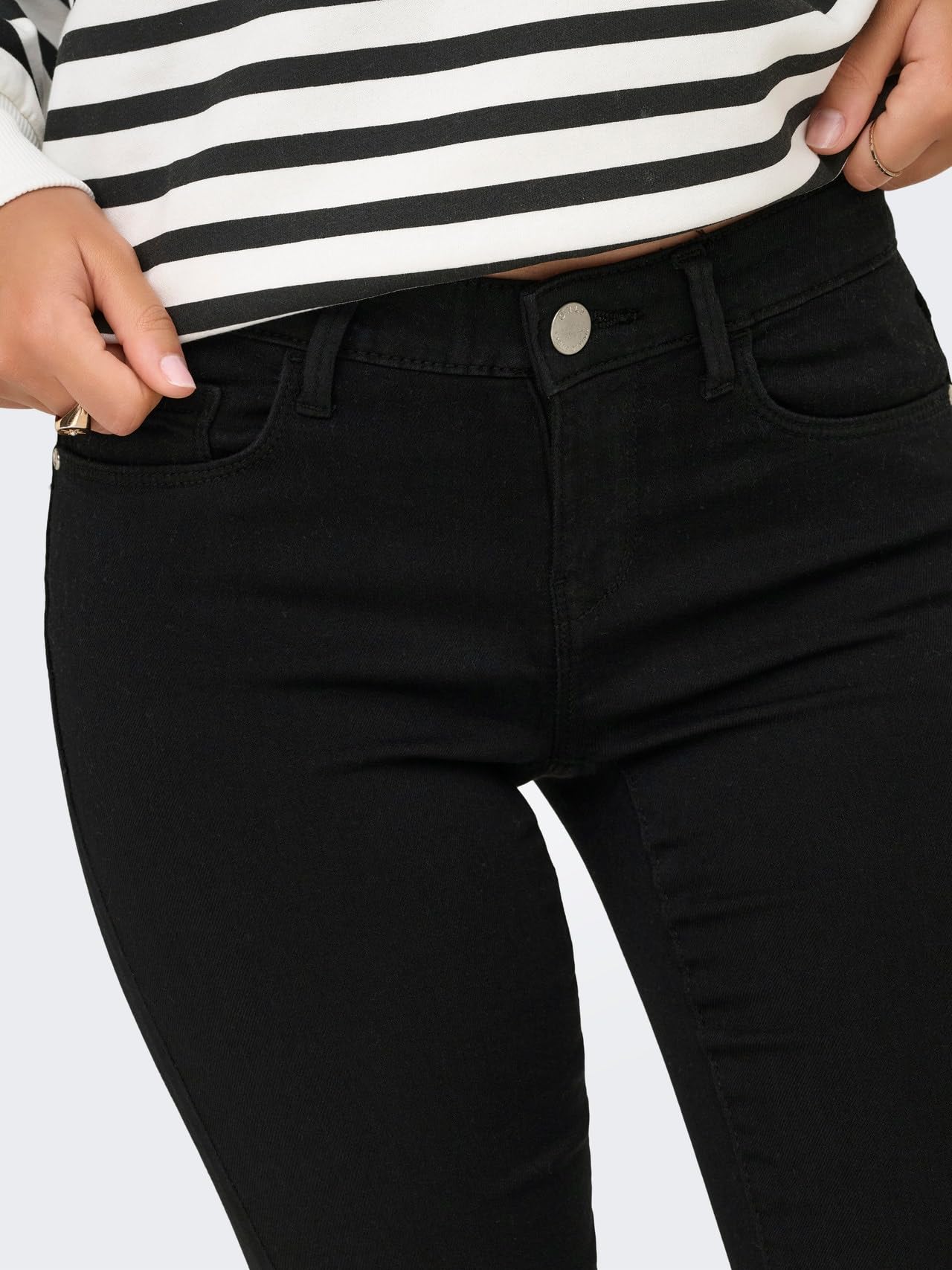 Only - Only Female Schlaghosen-Jeans Onlhella Niedrige Taille Retro-Fit, Ausgestellt Jeans, Only ONLHELLA - Jeans da Donna a Vita Bassa, Stile retrò, Svasati Donna