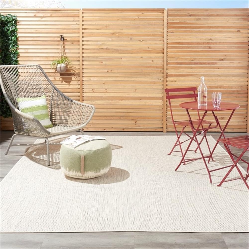 Pemberly Row Contemporary Geometric Area Rug, 10' x 14', 100% Polypropylene, Ivory and Silver, Rectangular Indoor/Outdoor Rug, Subtle Texture, Modern Style for Patio or Living Room