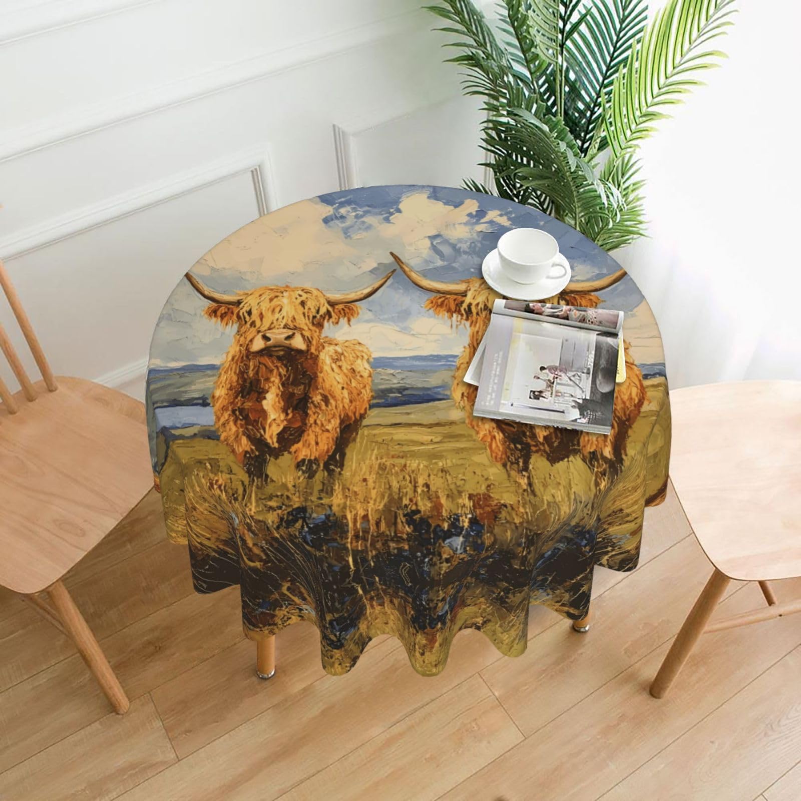 WZYWHJ Highland cows on the grassland Picture Round long tablecloth anti overflow and wrinkle resistant dining table cloth 60 inches