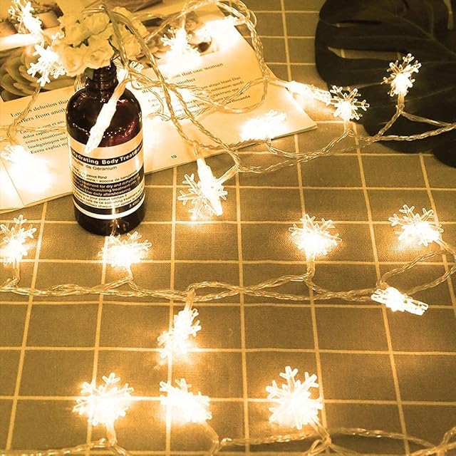 VEYLIN Christmas Snowflack Lights, Christmas Lights 19.6 ft 40 Christmas Battery Fairy Lights Waterproof for Xmas Garden Patio Party Decor