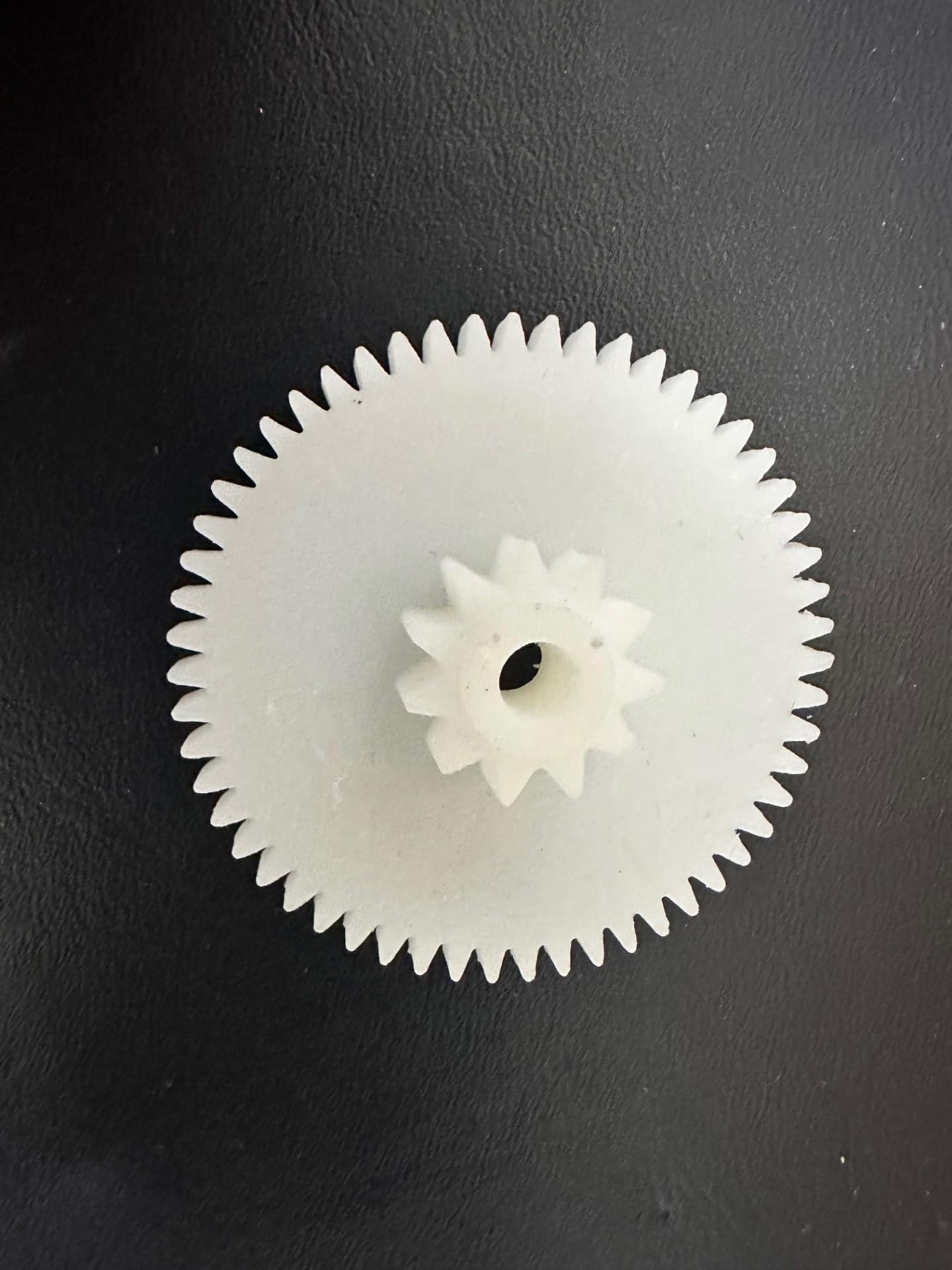 Roue dentée 55/11 dents pour moteur Roto MA 25 / MA 35 en résine blanche ø 40 mm