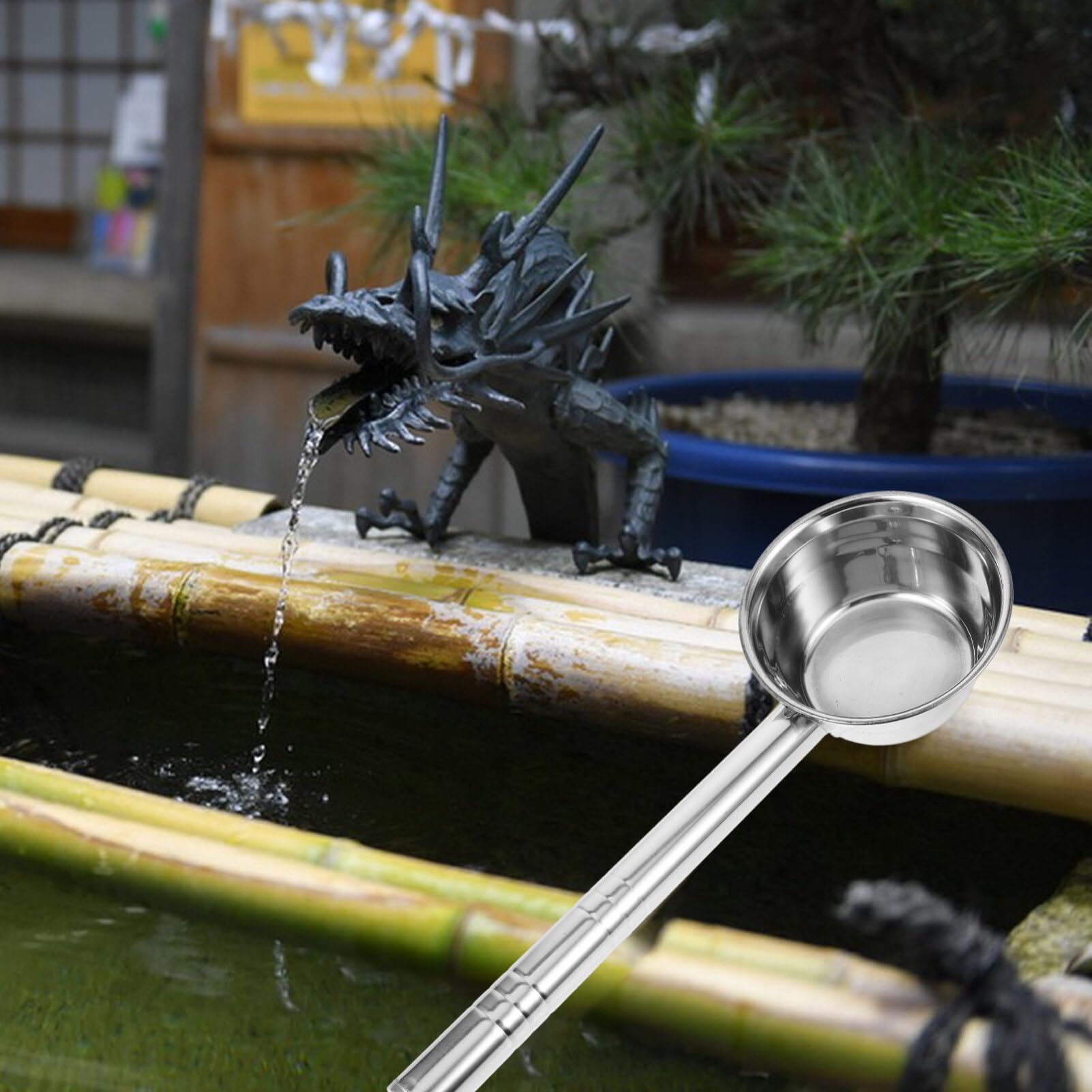 Milisten Louche à eau à long manche, 35,6 cm Jumbo Cuillère de cuisine Louche à soupe Louche en acier inoxydable pour arrosage de jardin, shampooing, rinçage tasse de salle de bain