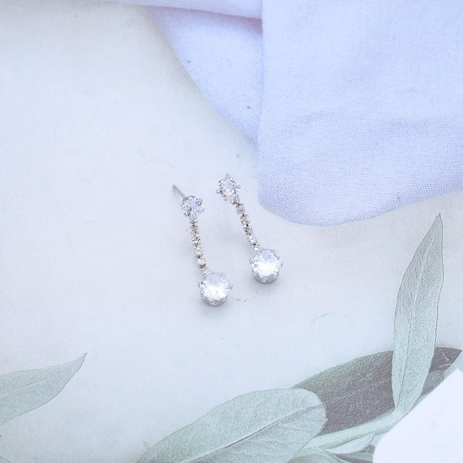 Sparkly Cz Crystal Dangle Earrings Silver Solitaire Drop Earrings Cz Droplet Long Earrings Rhinestone Chain Earrings Wedding Birdal Earrings Jewelry for Women - Image 6