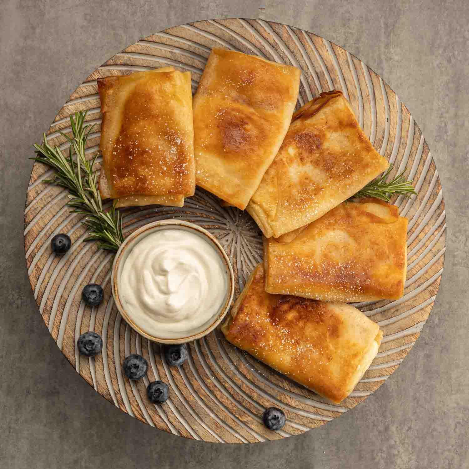 BARIN Maslenitsa Set 1940g Bliny und Piroschki 4 Sorten Tiefgefrorene Russische Spezialitäten mit Schweinefleisch Quark Kartoffel Weißkohl