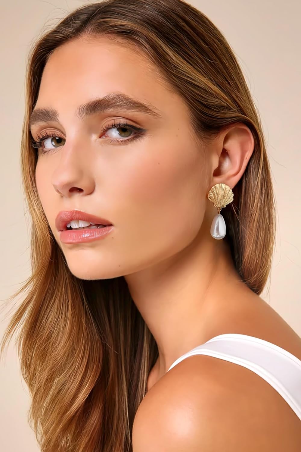 Gold Seashell And Shell Earrings For Women 1PR