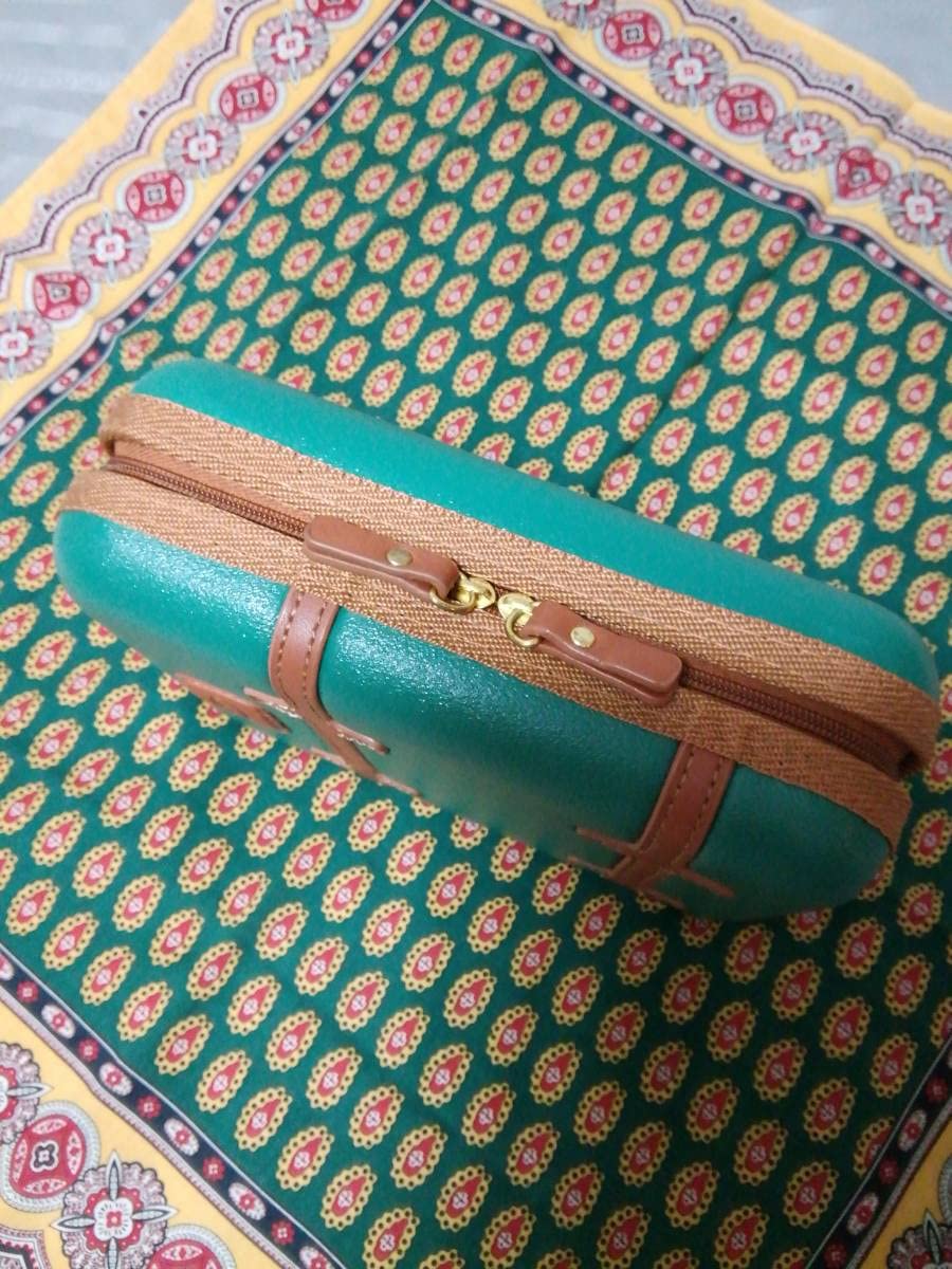 カタール航空 ブリックス BRICs ビジネスクラス アメニティ ポーチ 11