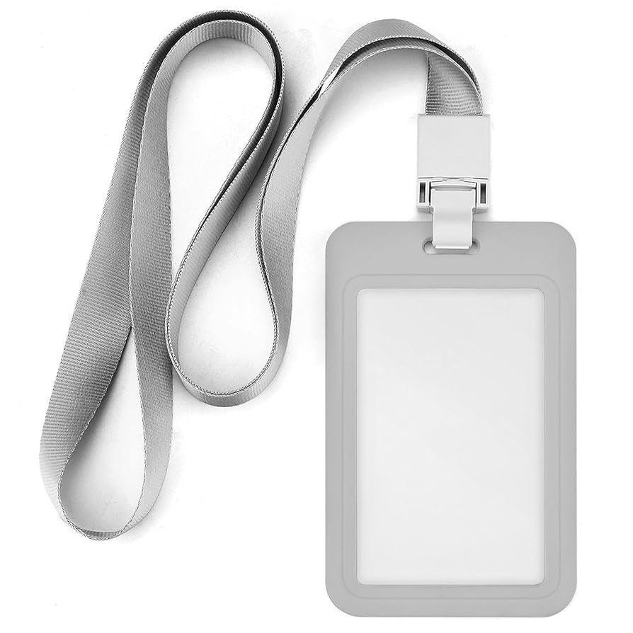 [新品未使用品]レトロ品くまのプーさん IDホルダー ストラップ付 Amazon.co.jp: IDカードホルダー くまのプーさん 赤 社員証