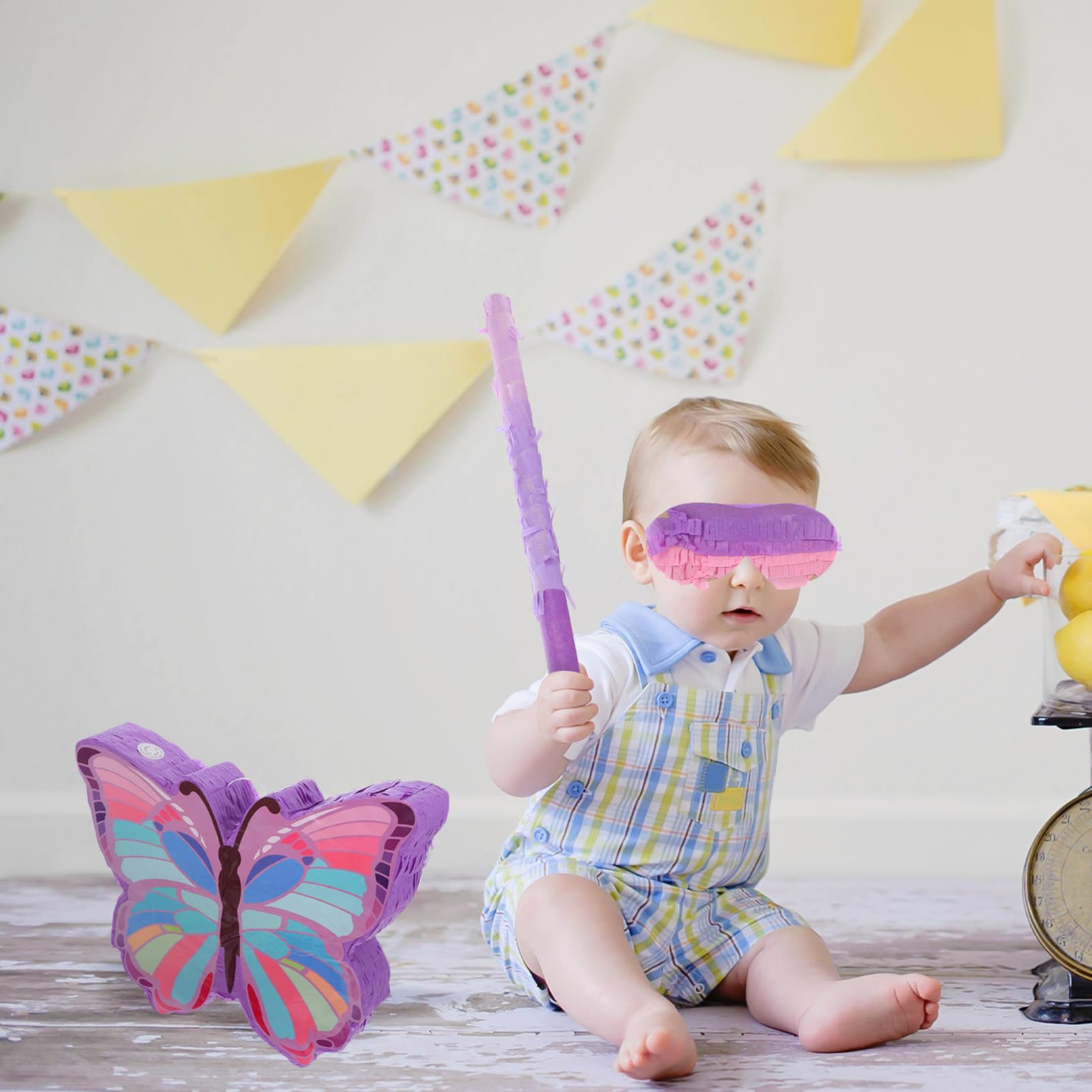 Ipetboom Piñata de Palo Temática Morada para Fiesta Infantil, Incluye Palo, Antifaz y 50 G de Confeti, Decoraciones para Cumpleaños de Niñas, Juguete para Romper y Rellenar con Dulces