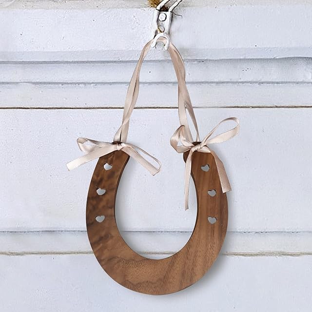 Good Luck Horseshoe Wedding Gifts, Horseshoe Wooden Plaque for Girl Friends Couple Anniversary Bridal Room Hanging Sign Romantic Decor Present