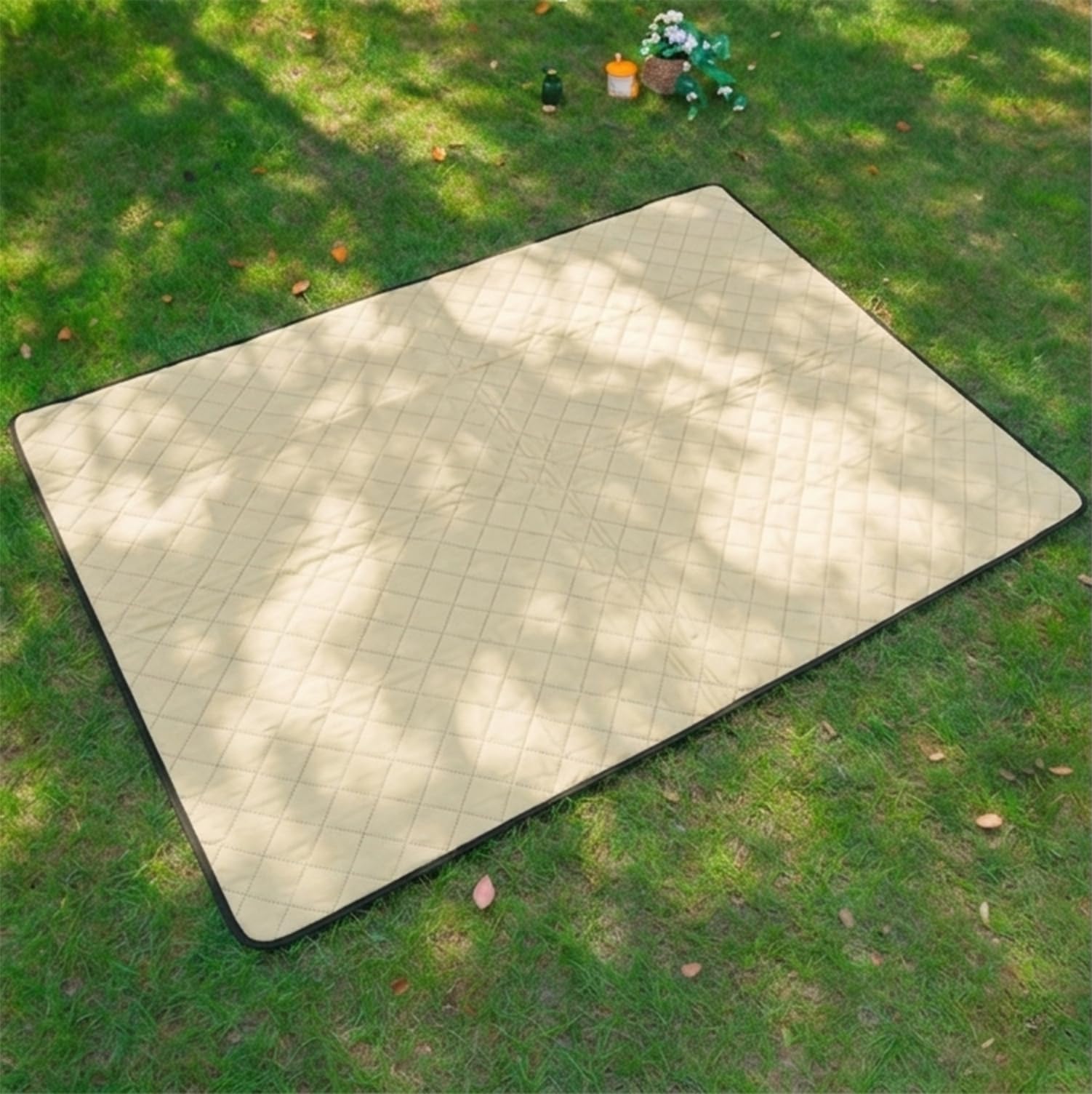 Small Beige Waterproof Picnic Blanket 150cm x 100cm, 2 Person Thickened Soft Cotton Foldable Sandproof Machine Washable Beach Mat for Park, Camping & Beach