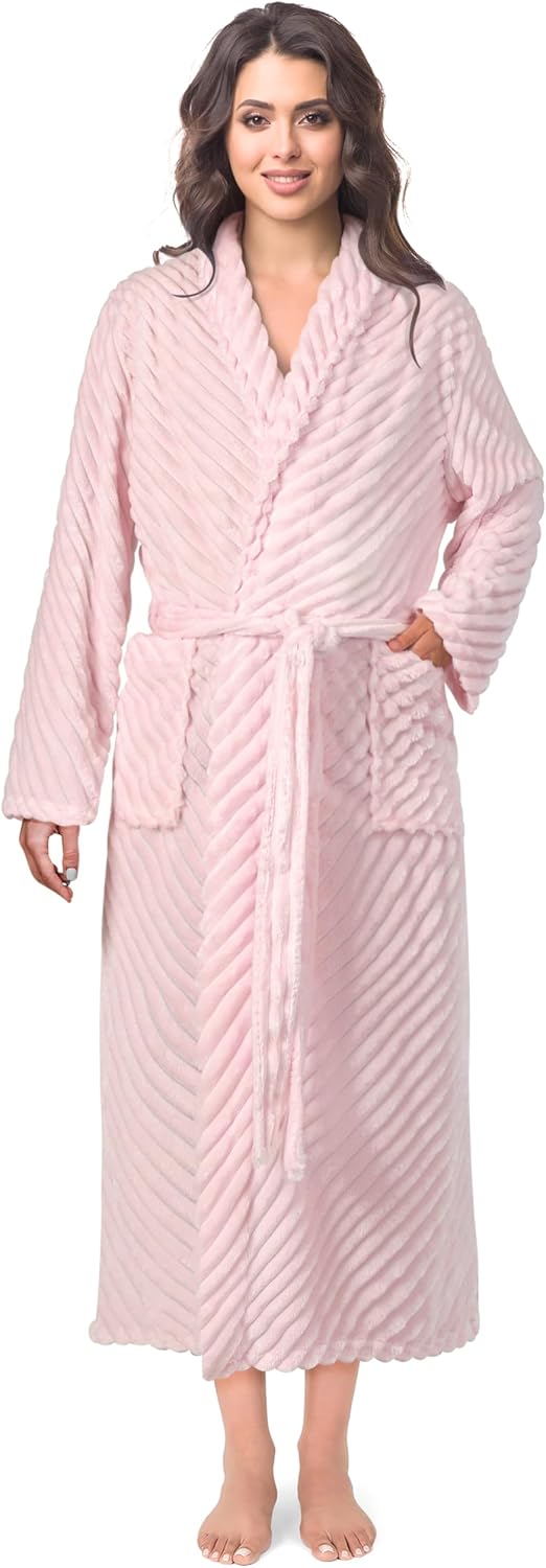 PAVILIA Womens Plush Fleece Robe, Super Soft Long Bathrobe with Pockets