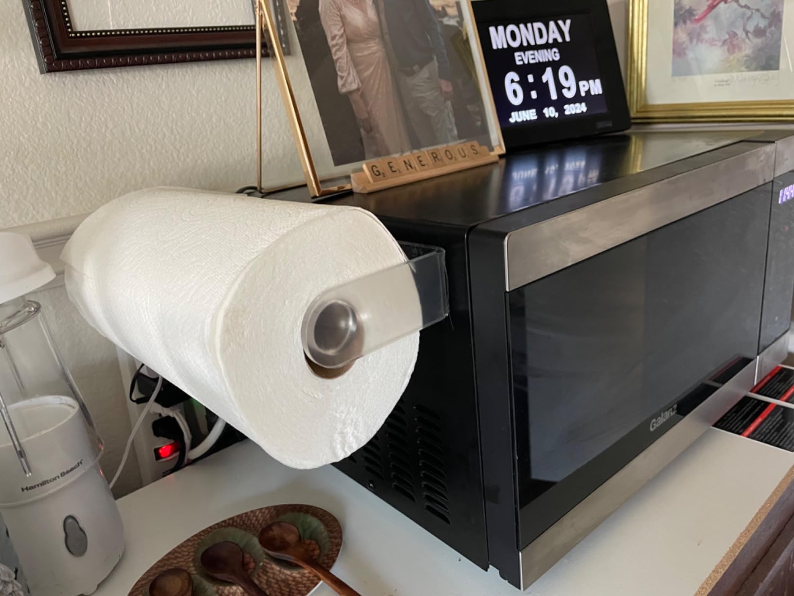 Acrylic Paper Towel Holder - Kitchen Paper Towel Holder Under Cabinet, One Hand Operable, Self Adhesive Paper Towel Rack for Bathroom Organizer