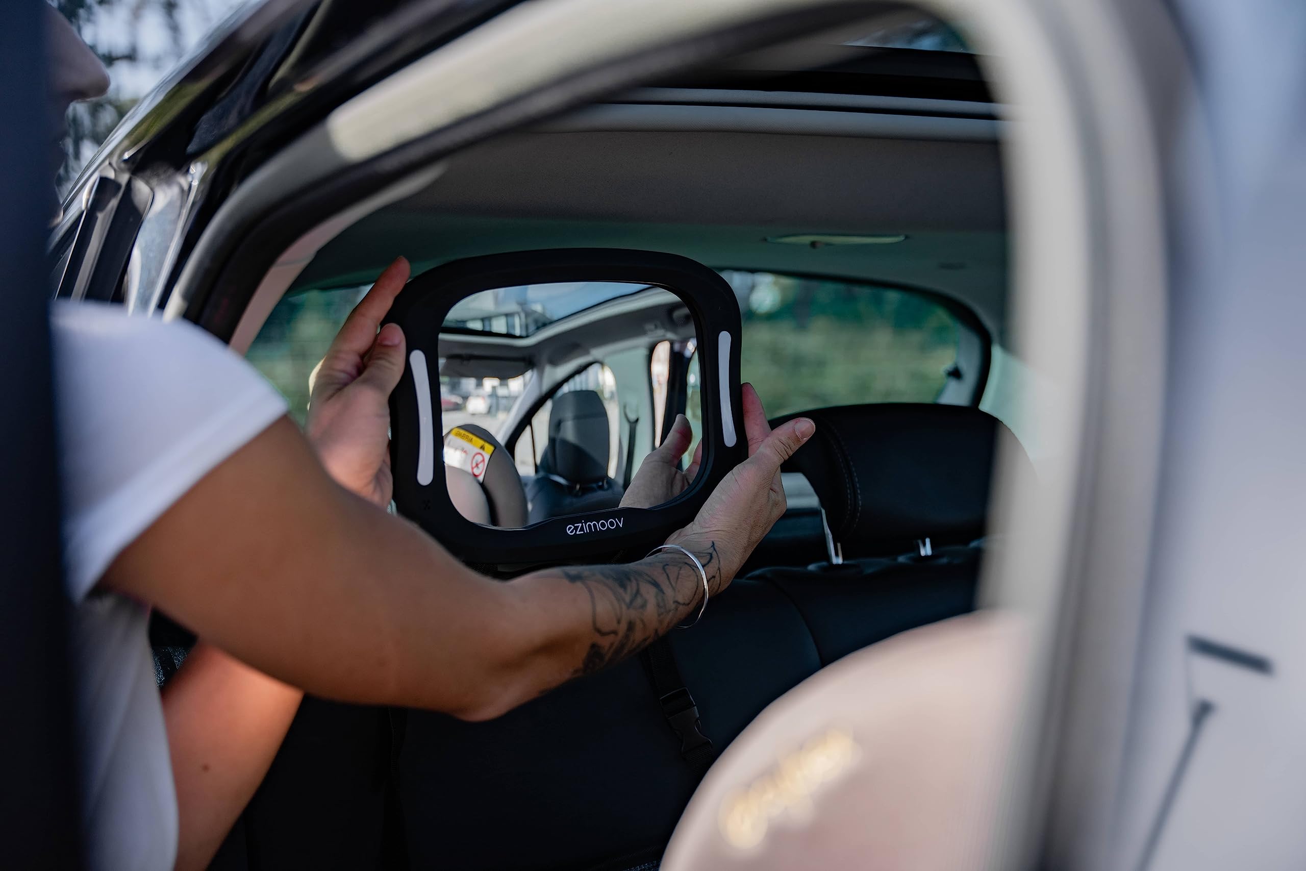 Ezimoov, Rear seat baby car mirror, Remote control LED light, Rear view mirror to see your child safely, recycled packaging - Image 2