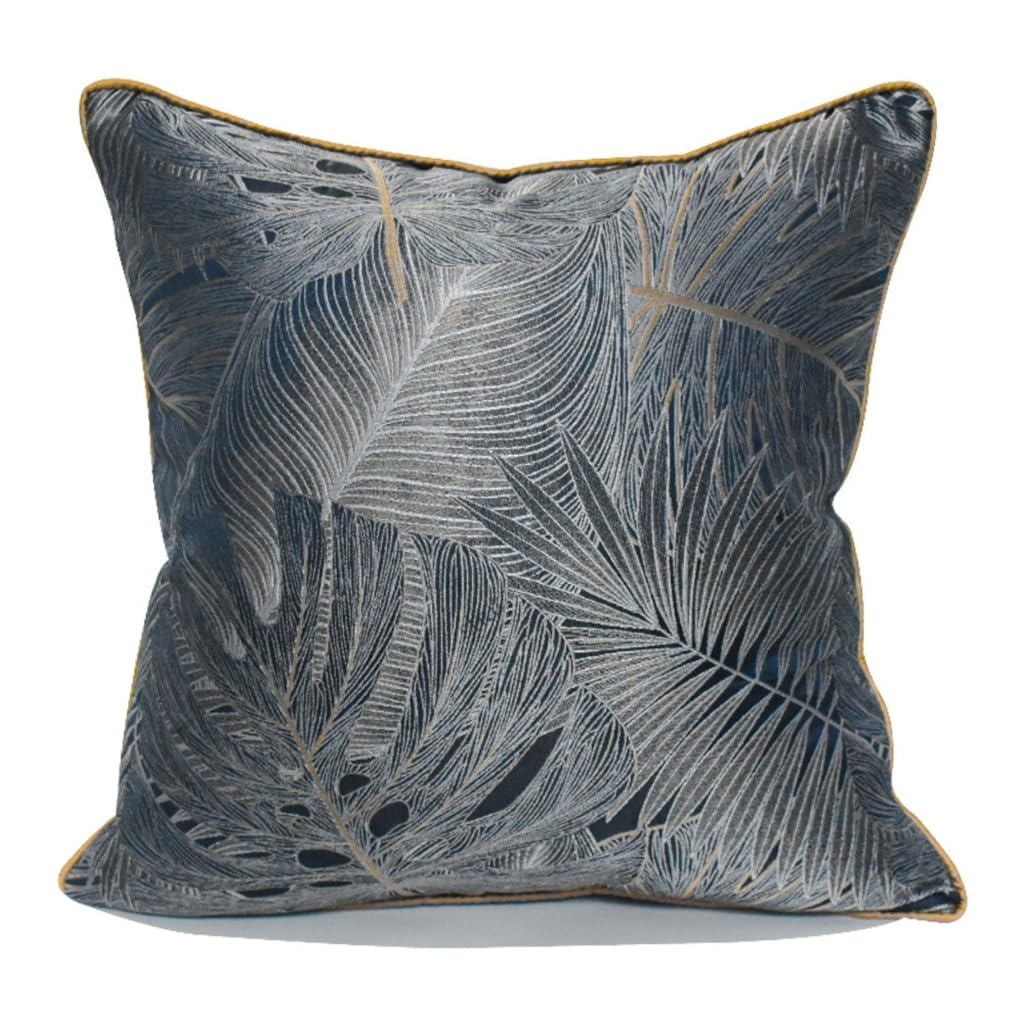 Taie d'oreiller scandinave fleurs pour sublimer le canapé du salon