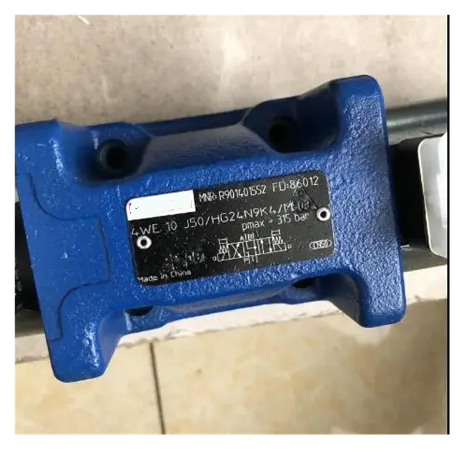 QRJAZHNTP Solenoid Valve R901401552 4WE10J50/HG24N9K4/M 4WE 10 J50/HG24N9K4/M pmax=315bar Directional Valve Hydraulic Valve
