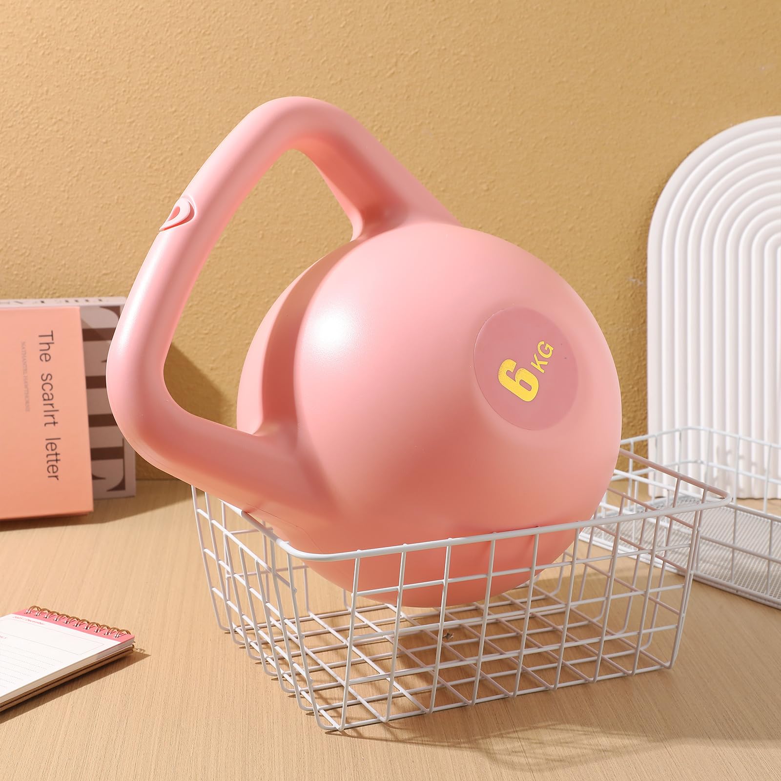 Healvian Wassergefüllte Kettlebell aus Robustem PE Material 6 kg Kompakte Größe für Heim und Unterwegs Krafttraining Trainingsgerät für Männer und Frauen