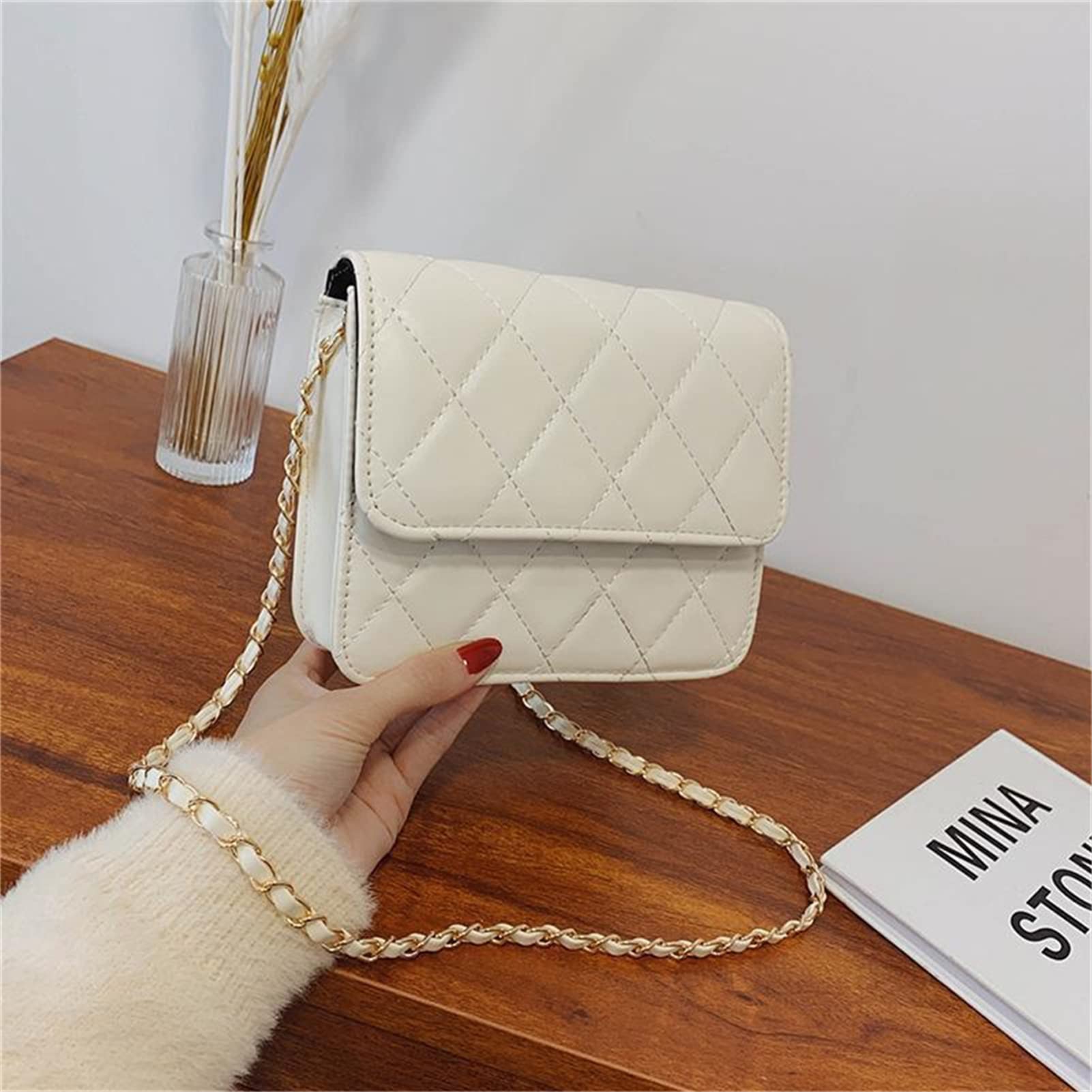Lingge Kettentasche Kleine Tasche Damen Vielseitig Ins Single Shoulder Messenger Pendlertasche Schwarz Gesteppte Geldbörse Gitter Clutch Kleine Umhängetasche mit Kettenriemen Ledergeschenke
