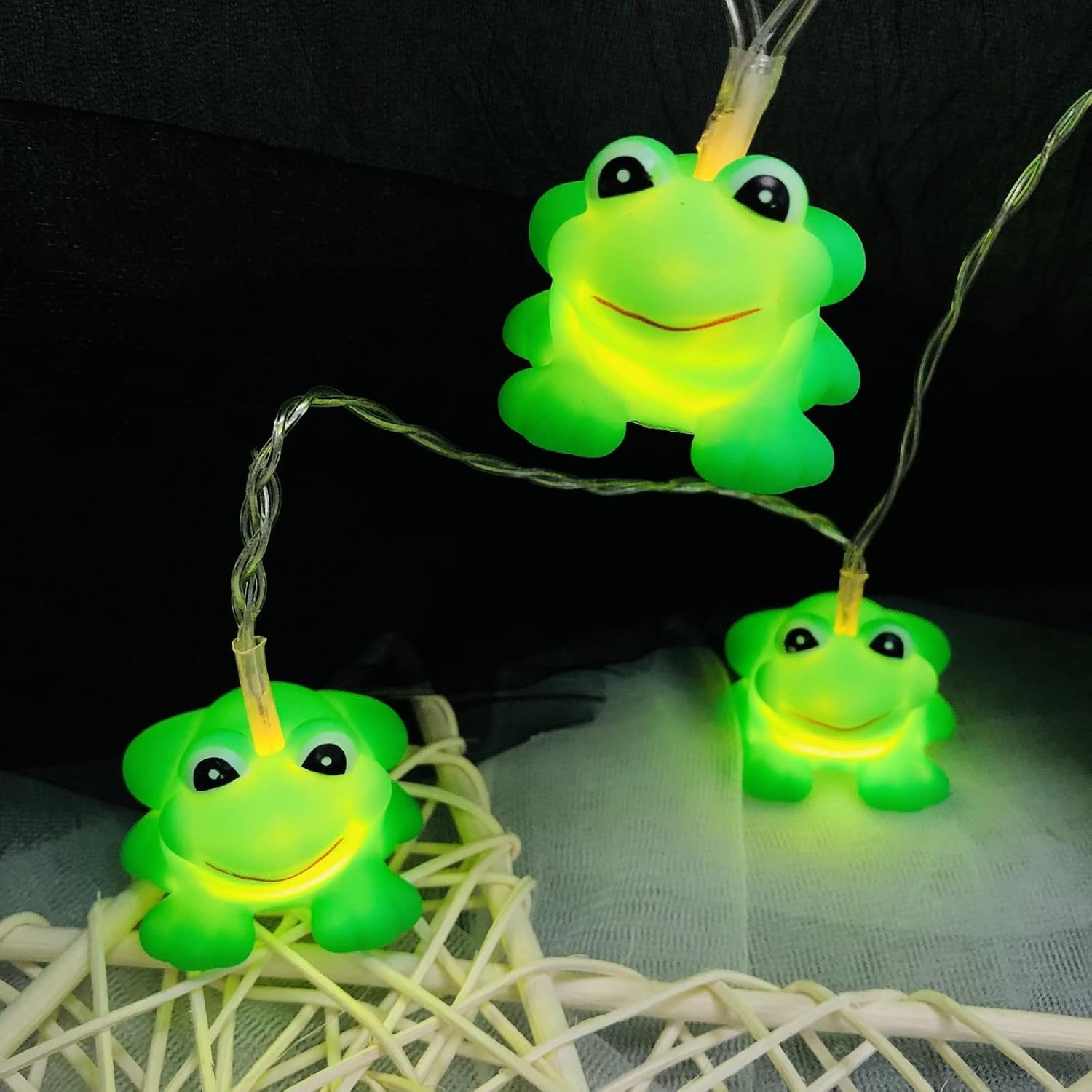 Cute Frog Night Lights Frog String Lights 3M 20LED Bedroom Frog Fairy Lights for Children Bedroom Home Holiday Decortion (USB Operated)