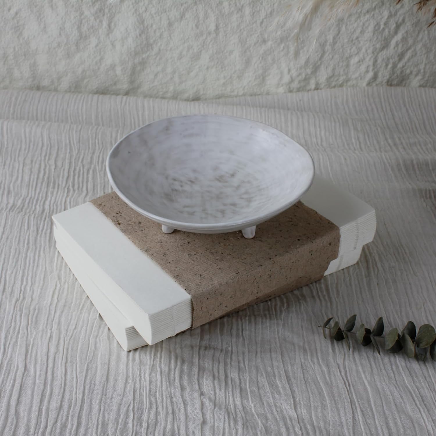 芸術的装飾ボウル、わびさびセラミック足付きボウル、ディッピングボウル、セージホルダー、スマッジボウル、パロサントホルダー、ヴィンテー