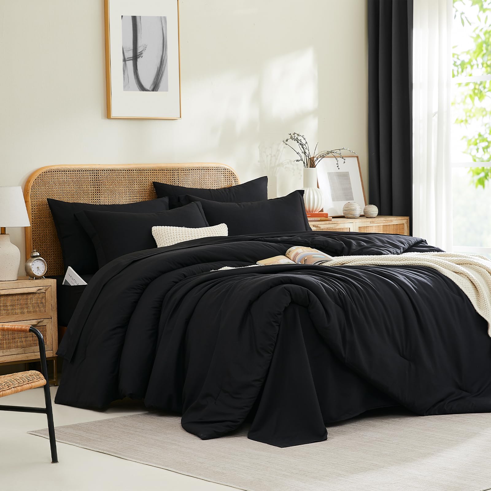 Amazon.com: Cupocupa Queen Comforter Set with Sheets,Black Comforters ...