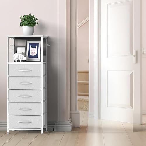 Miniatura 6 de Cómoda pequeña para armario, torre de almacenamiento con cajones, cómoda blanca con 5 cajones de almacenamiento, mesita de noche blanca con cajones