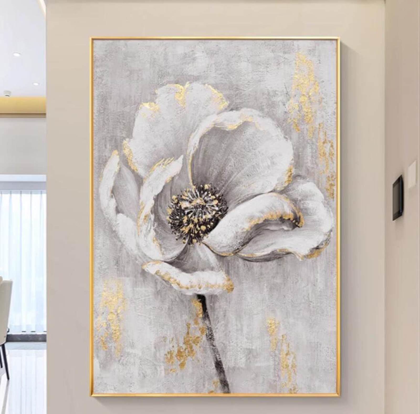 Plante abstraite fleurs en feuille d'or pour raviver un mur vide