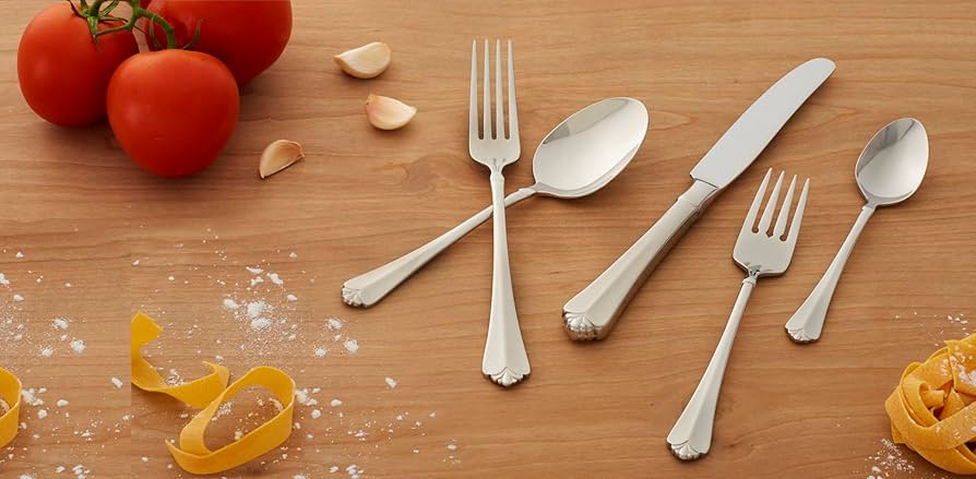 Amazon.com | Oneida Silverware Set, Juilliard Fine Flatware 4