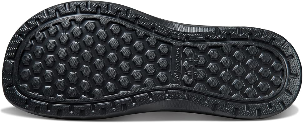 Joybees Adult Cozy Lined Clog with Removable Sherpa Lining, Fuzzy Clogs for Women and Men, Lined Shoe for Warm and Cold Weather, Indoor or Outdoor Black
