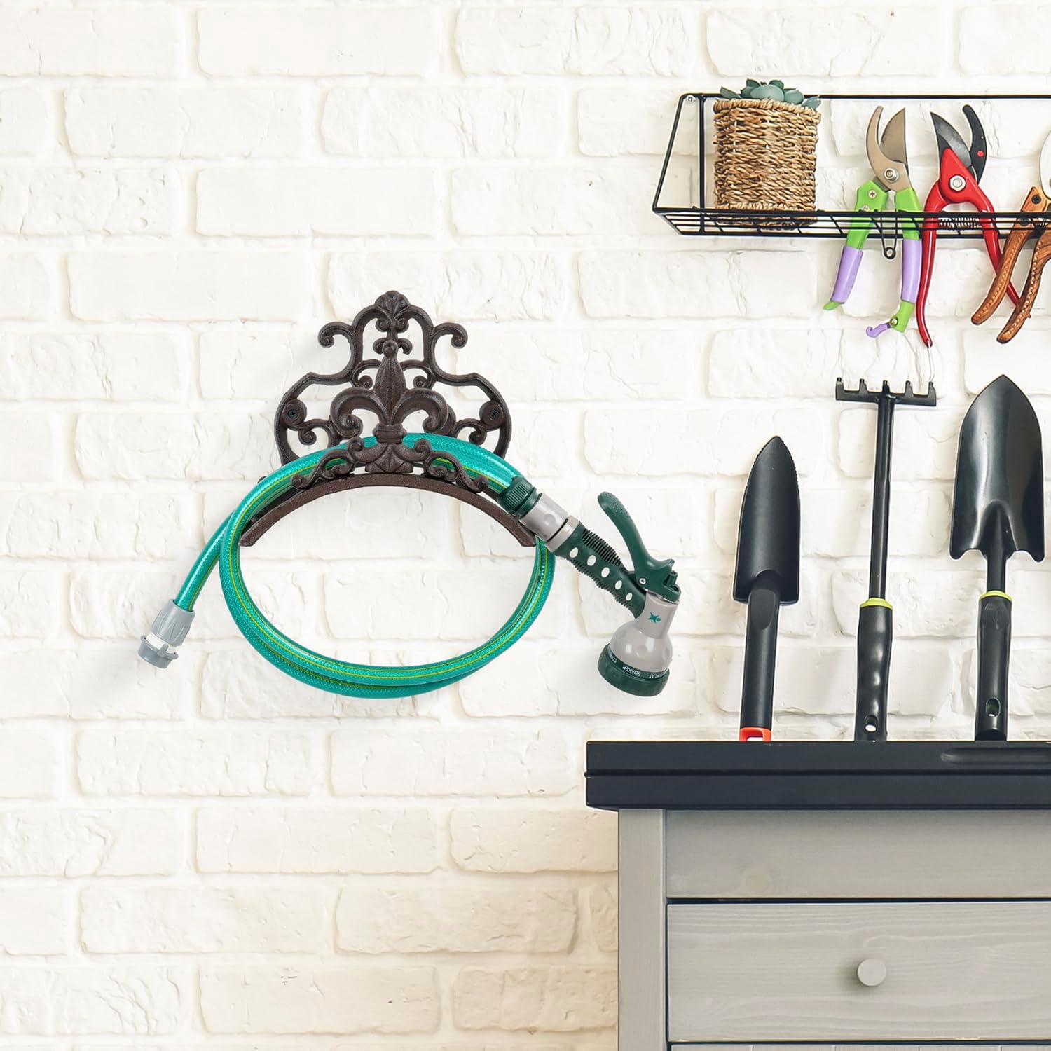 MyGift Dark Coffee Cast Iron Wall Mounted Garden Water Hose Holder, Decorative Vintage Fleur De Lis Floral Scrollwork Waterhose Reel Hanger Storage Rack