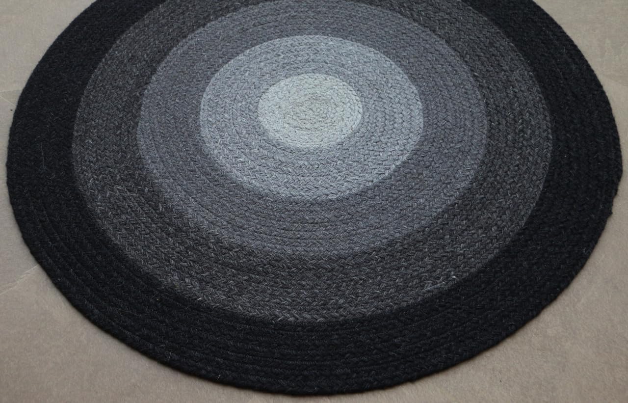 Elevated Earth-Tones Meet Geometric Precision in This Signature Series of sustainably Crafted Jute and Fiber Rugs.