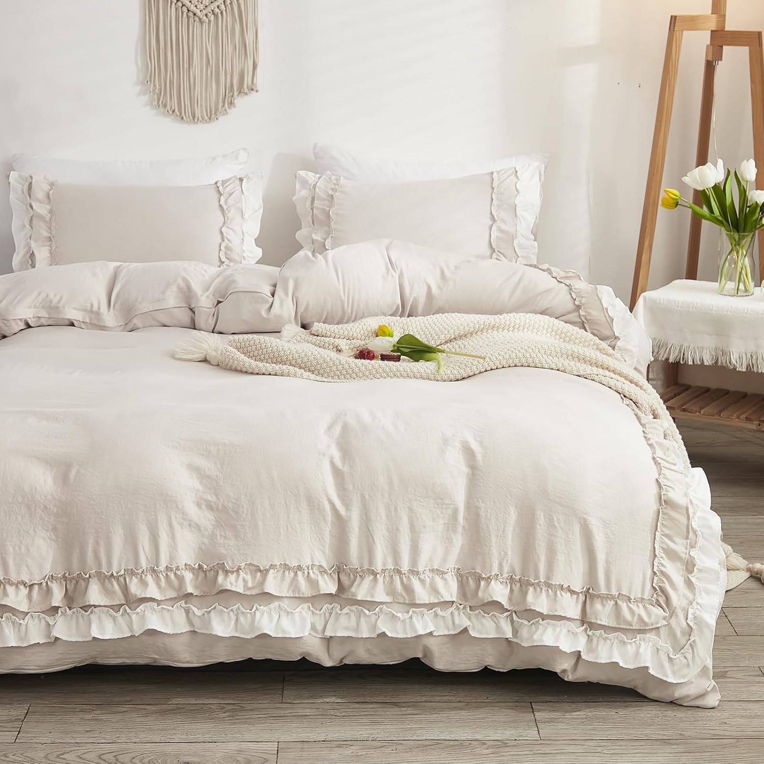 Bedorm Beige Duvet Cover Set Queen Ruffle Bedding Set Pleat Ruffled Shabby Chic Comforter Cover Extra Soft & Easy Care White Boho Duvet Cover with Zipper Closure