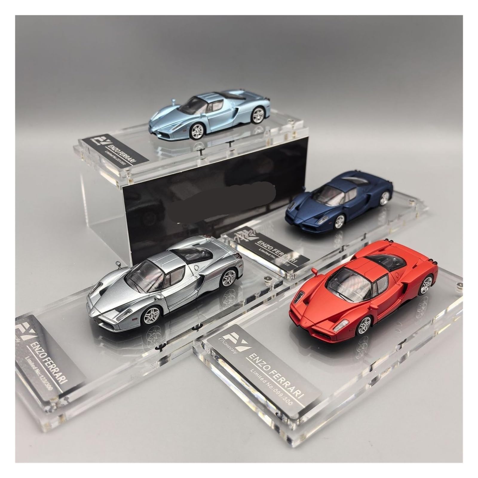 Metallo Scala Replica 1 64 Per Ferrari Enzo Limited Supercar In Lega Modello Di Auto Alla Moda Diecast Toy Cars Hobby Veicoli Giochi Set(Argento)