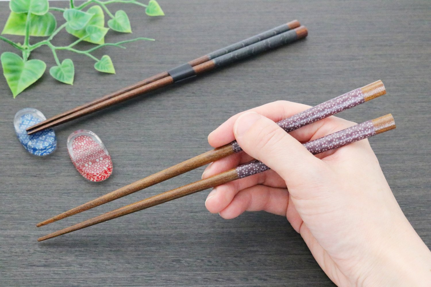 Amazon｜イシダ 日本製 箸・箸置付2膳セット 秀麗 箸:23cm/21cm