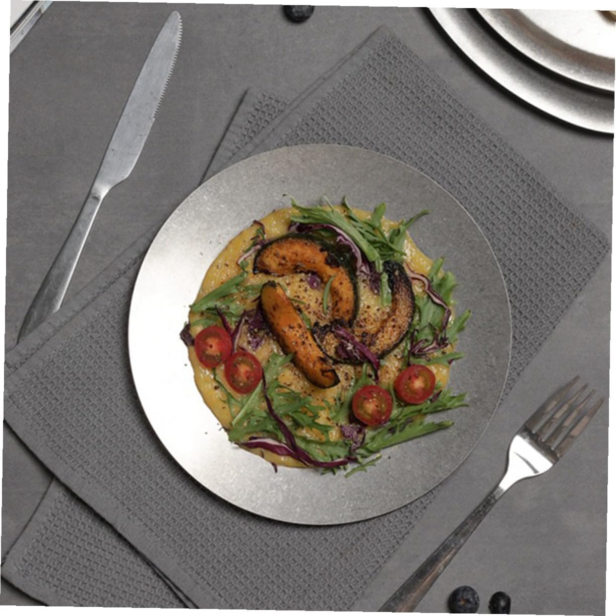 Alipis Vintage Stainless Steel Dinner Plate Set – Unbreakable Camping Tableware for Outdoor Dining – Dishwasher Safe Serving Plates for Western Cuisine