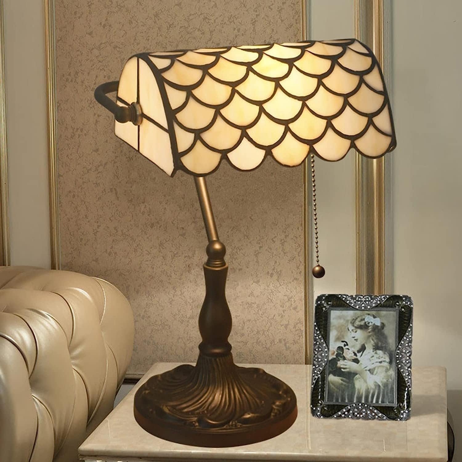Bankiers Tischlampe, farbige Glaslampe, Kristallperlenschreibtischlampe, Schlafzimmer in der Nacht Leselampe (grüne Schuppenglasperlen Schatten) Innovate