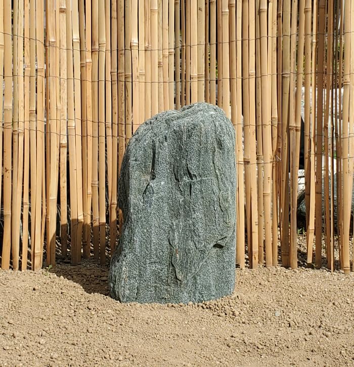 阿波の赤石 庭石 日本庭園 造園 庭園資材 魔除け 希少 35kg 阿波の赤石 庭石 日本庭園 造園 庭園資材 魔除け 希少 35kg 【公式通販】