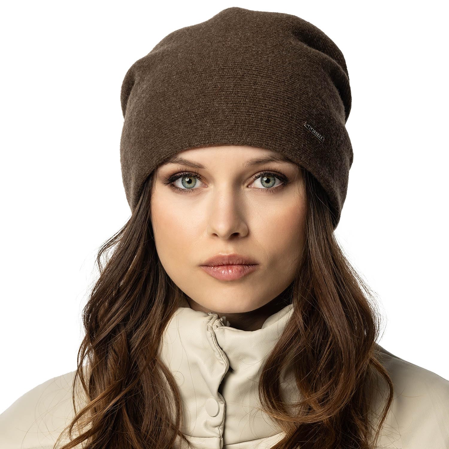 VIVISENCE Damen Beanie Mütze Winter Aus Warmem Wollgarn Klassische Herbst Wintermütze Gemütlich Mit Perfekter Passform DREI Falten Am Rücken Innenfutter Extra Komfort Modell 7085