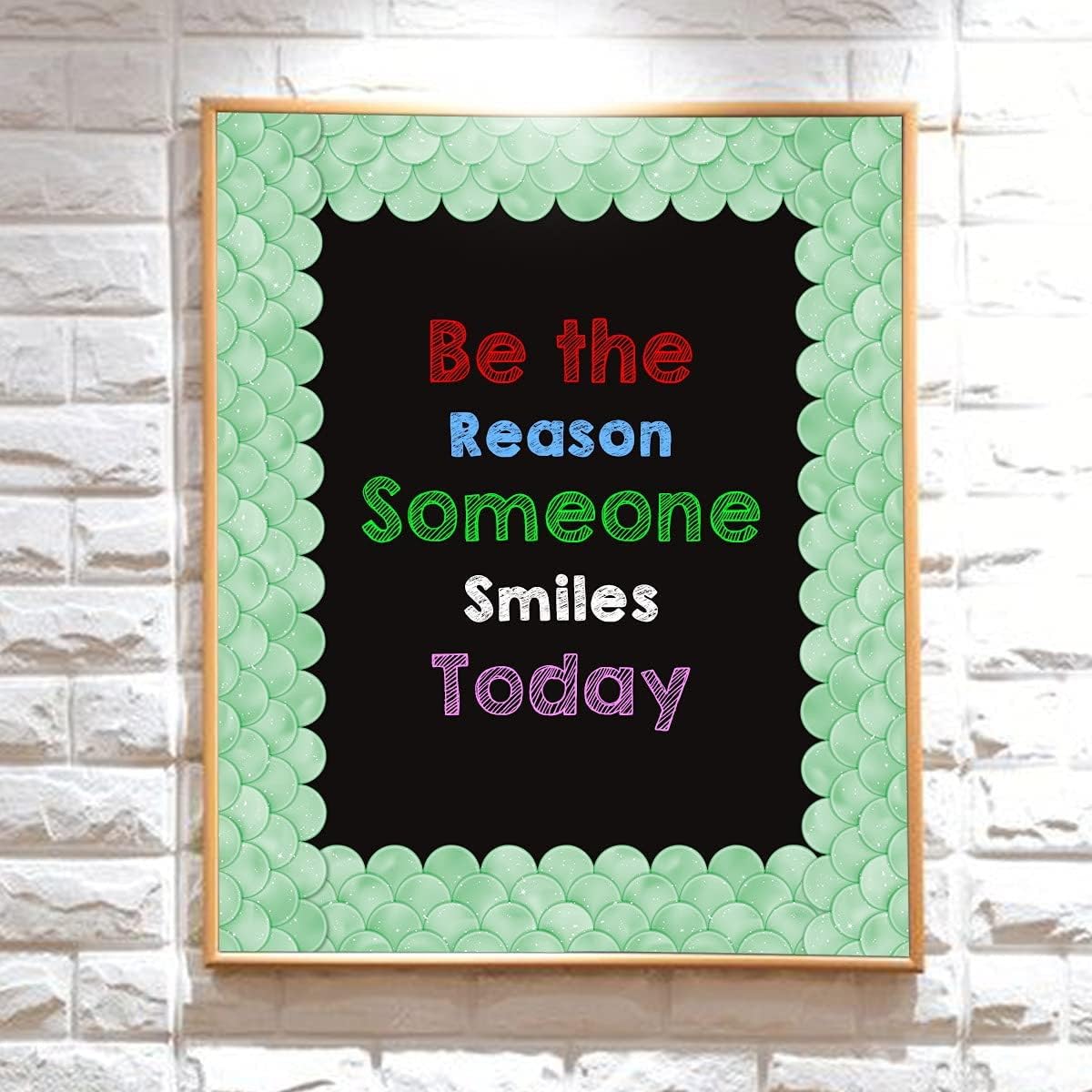 Idhadkc 20M Ombre Green Scallops Bulletin Board Borders Rainbow Straight Borders Classroom or Home School Decoration - Image 2