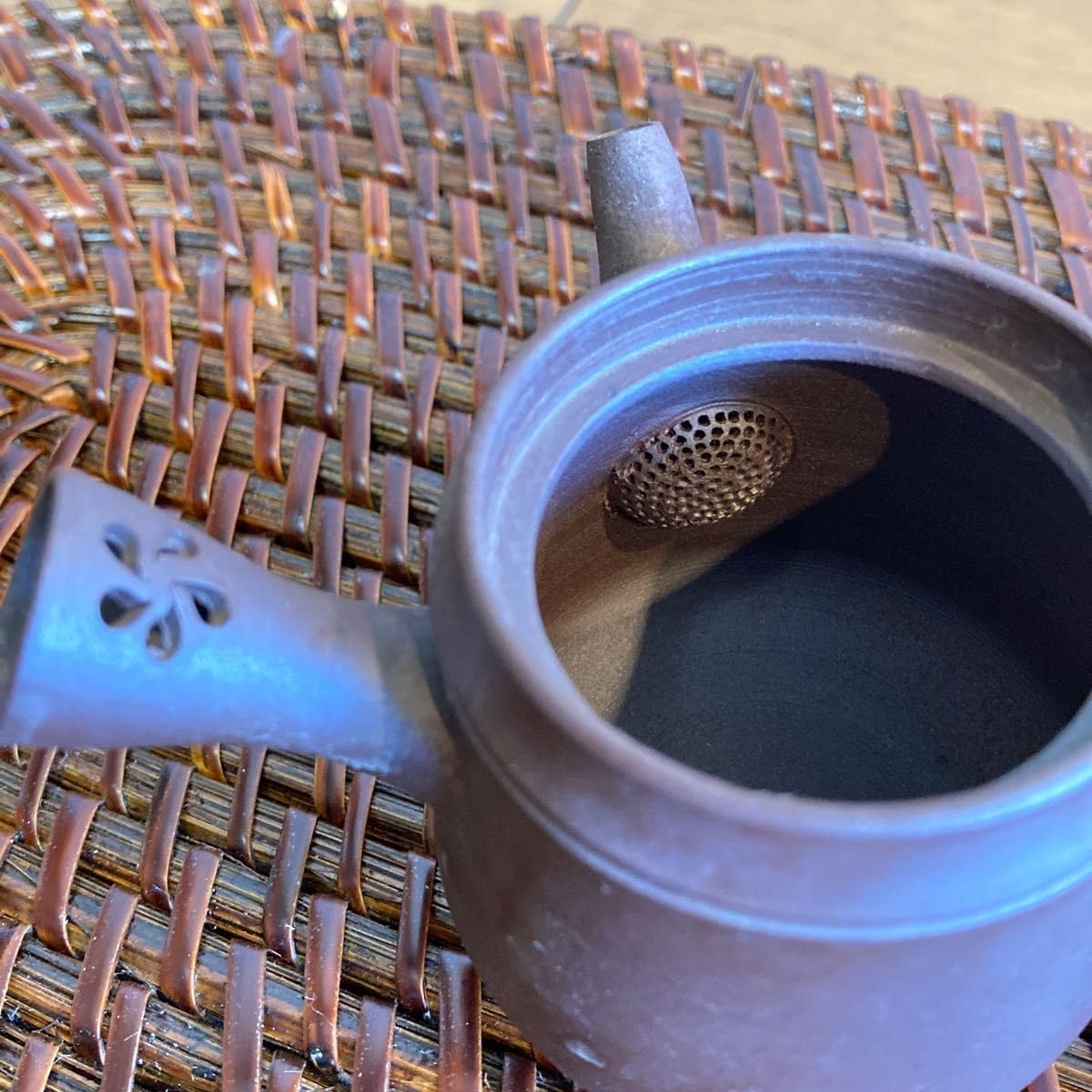 【超高級】【希少】中国で購入　中国宣興　紫砂 紫泥 茶器　茶壺 碗　送料無料！ Amazon.co.jp: 大幅お！！超高級中国で購入 中国宣興 紫砂 紫泥